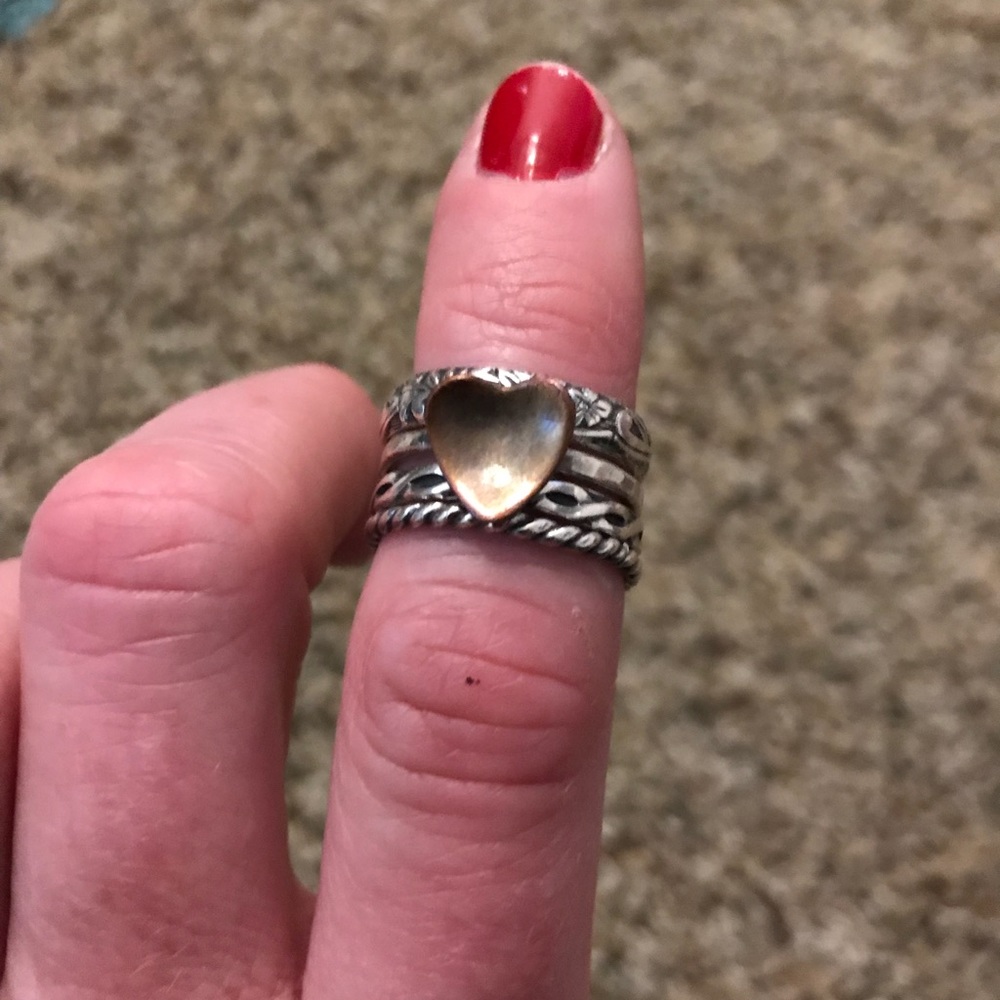 Women’s stackable ring